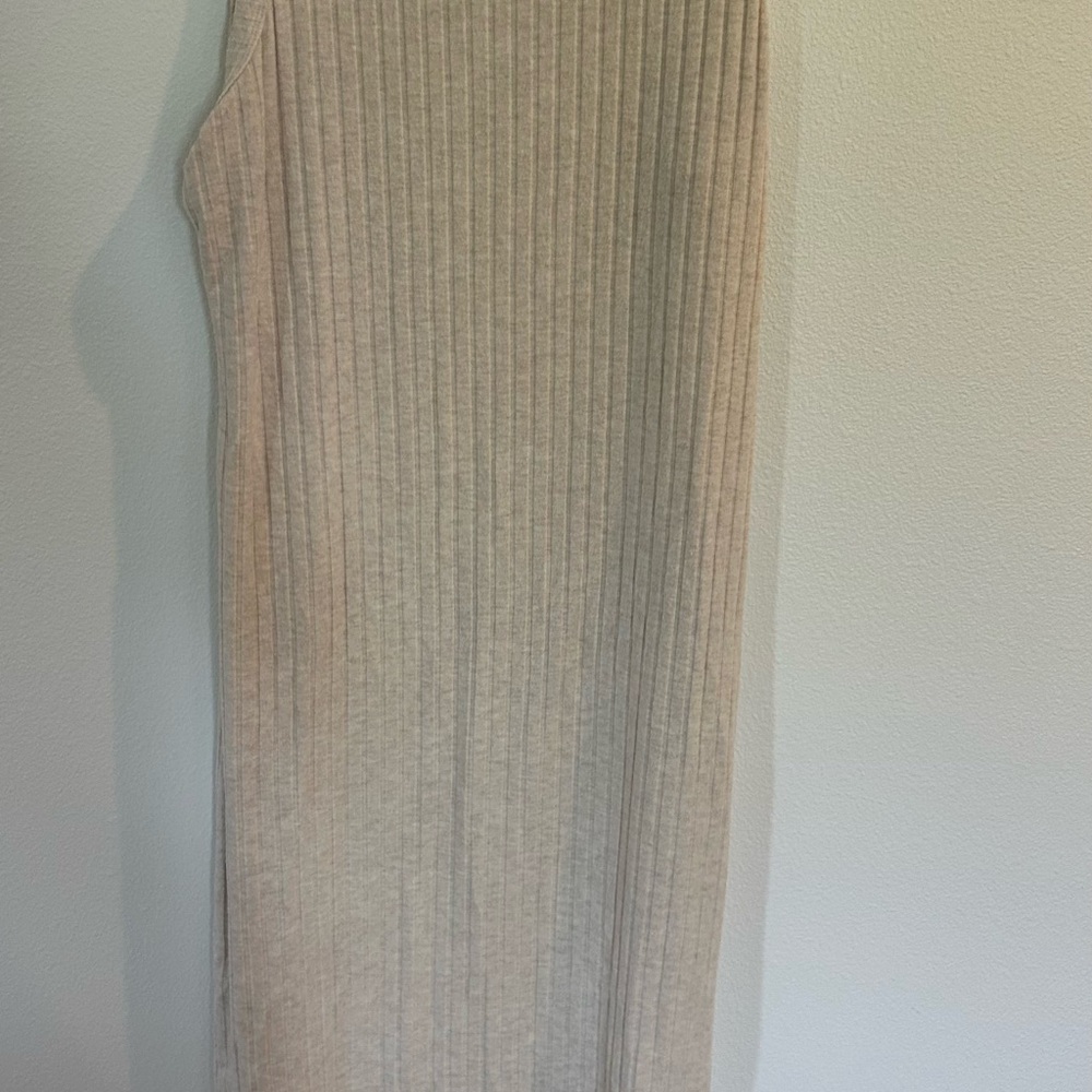 Universal Thread Ribbed Knit Top in Cream